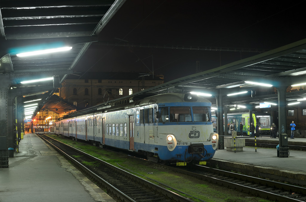 [Bild: 20131018_084_CZ_BAHN_Prag_k.jpg]