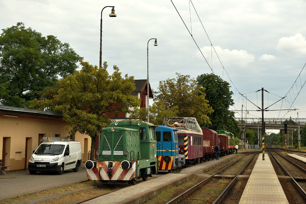 [Bild: 20190709_084_CZ_BAHN_PardubiceRosiceNadLabem_k.jpg]