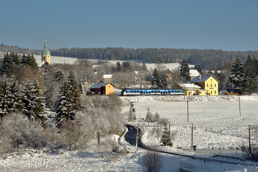 [Bild: 20191229_007_CZ_BAHN_HorniBlatna_k.jpg]